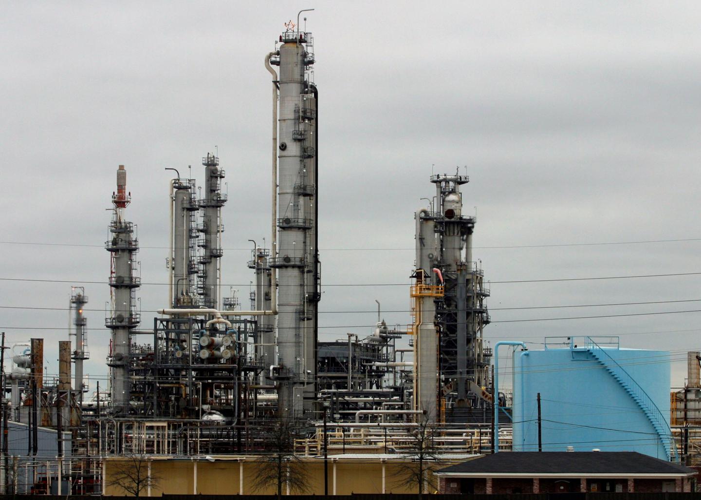 This country is now the world’s third biggest oil importer