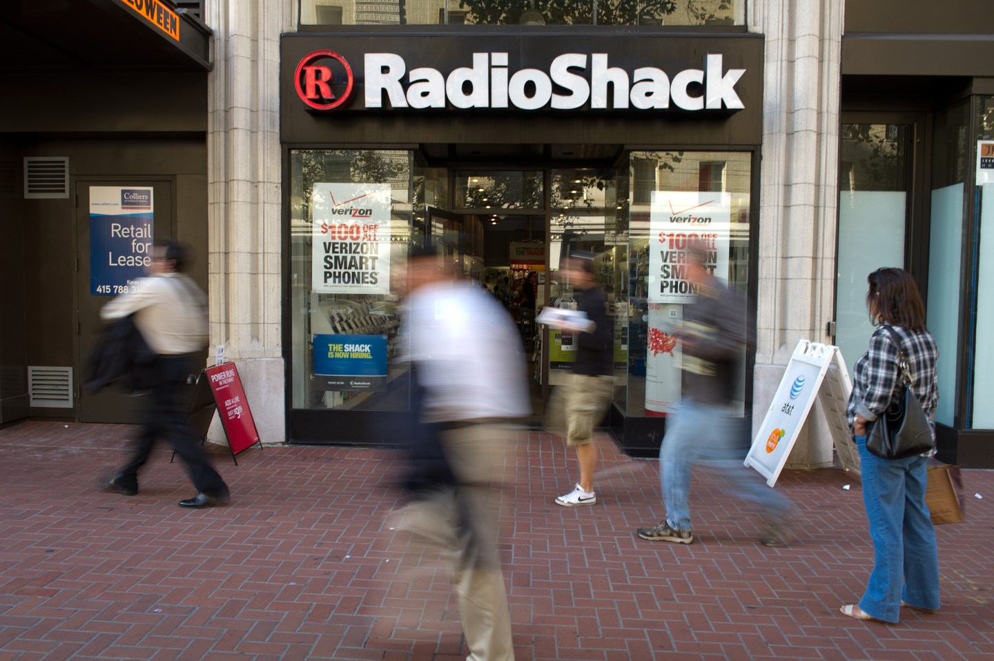 edestrians pass a RadioShack Corp. store in San Francisco, California, U.S., on Friday, Oct. 21, 2011. RadioShack is expected to release third-quarter earnings on Oct. 25. Photographer: David Paul Morris/Bloomberg via Getty Images