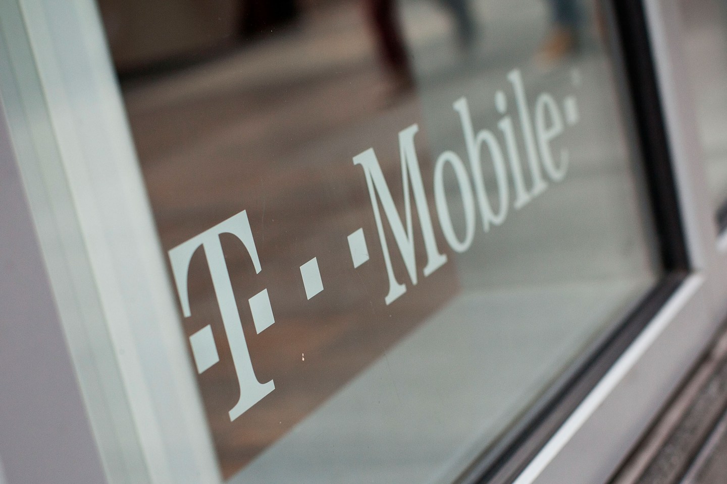T-Mobile Announces Its Laying Off 1,900 Employees