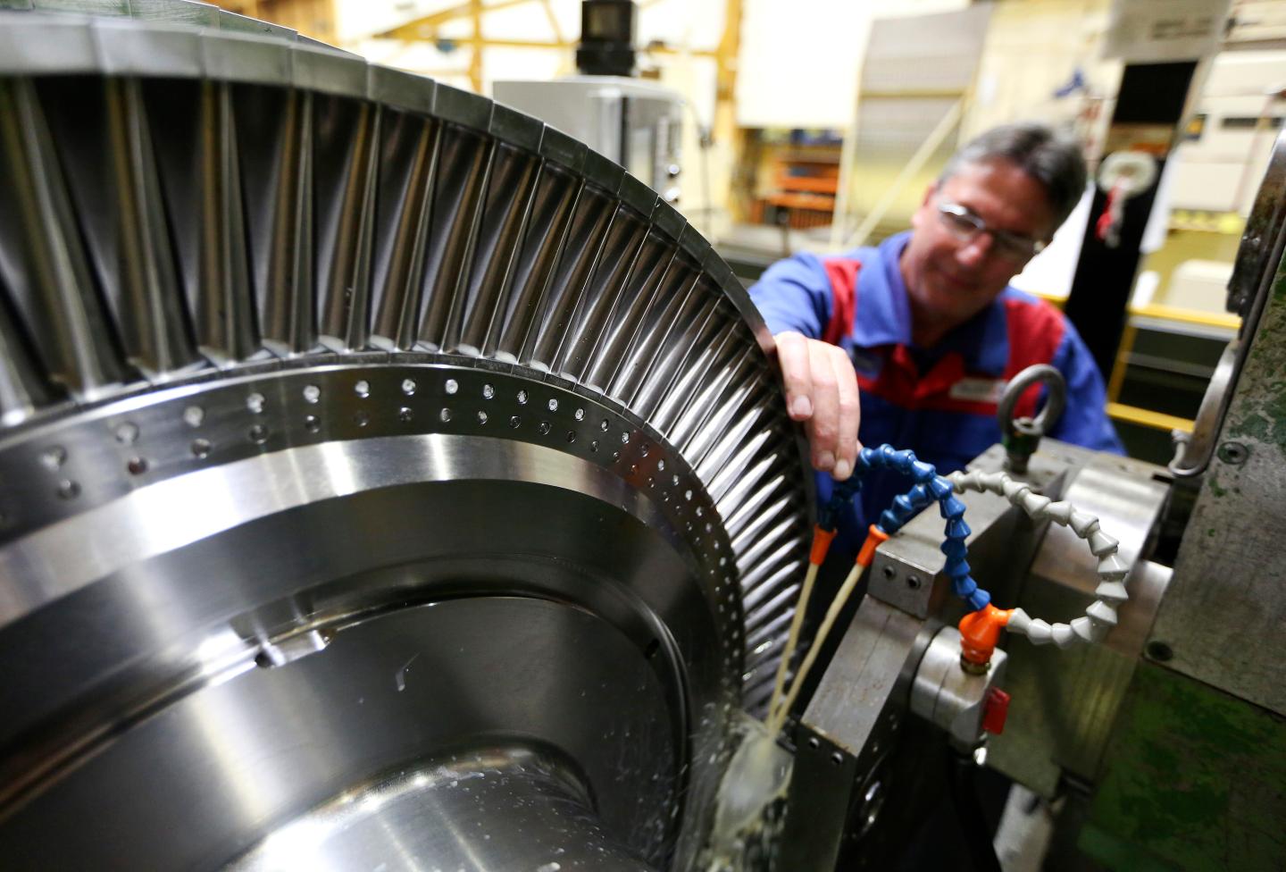 GE to present new Alstom offer to French government