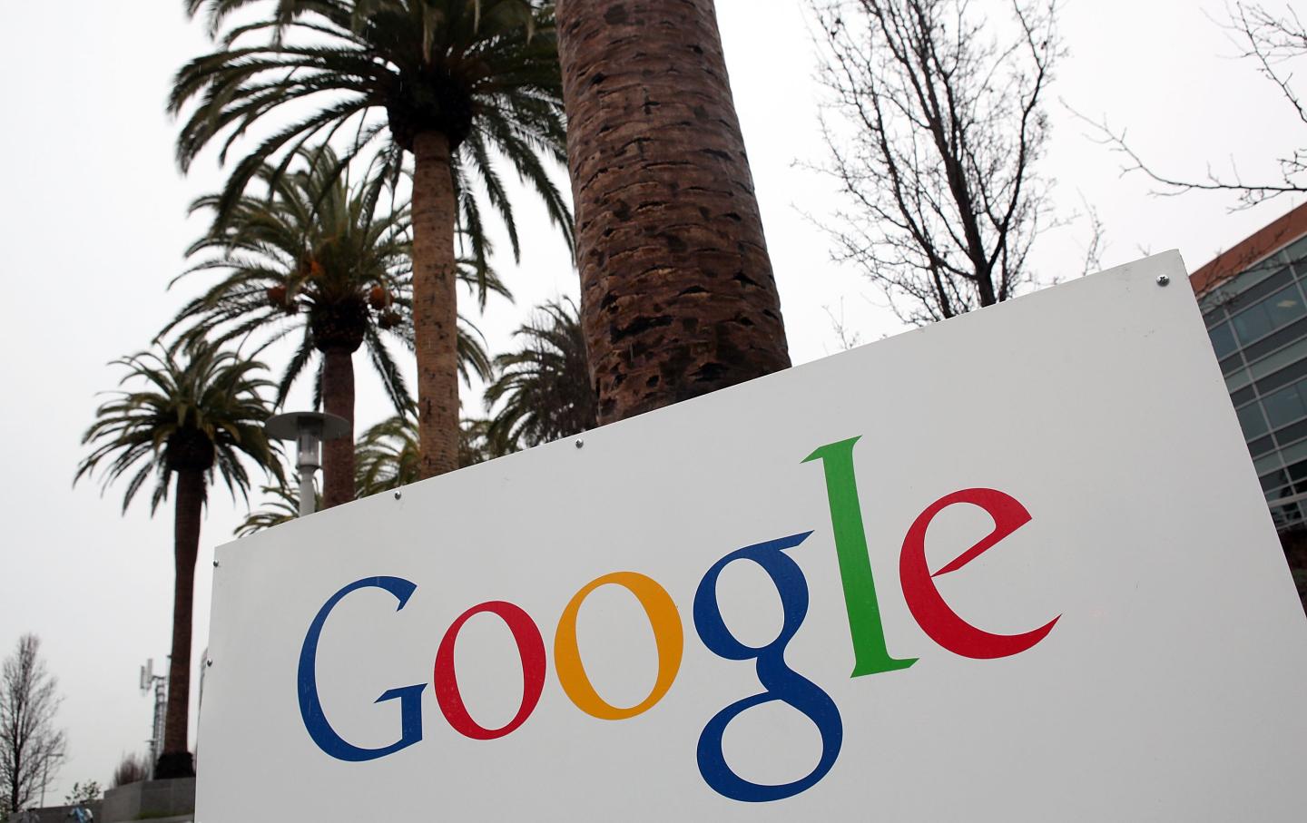 An early Googler returns to the fold (officially)