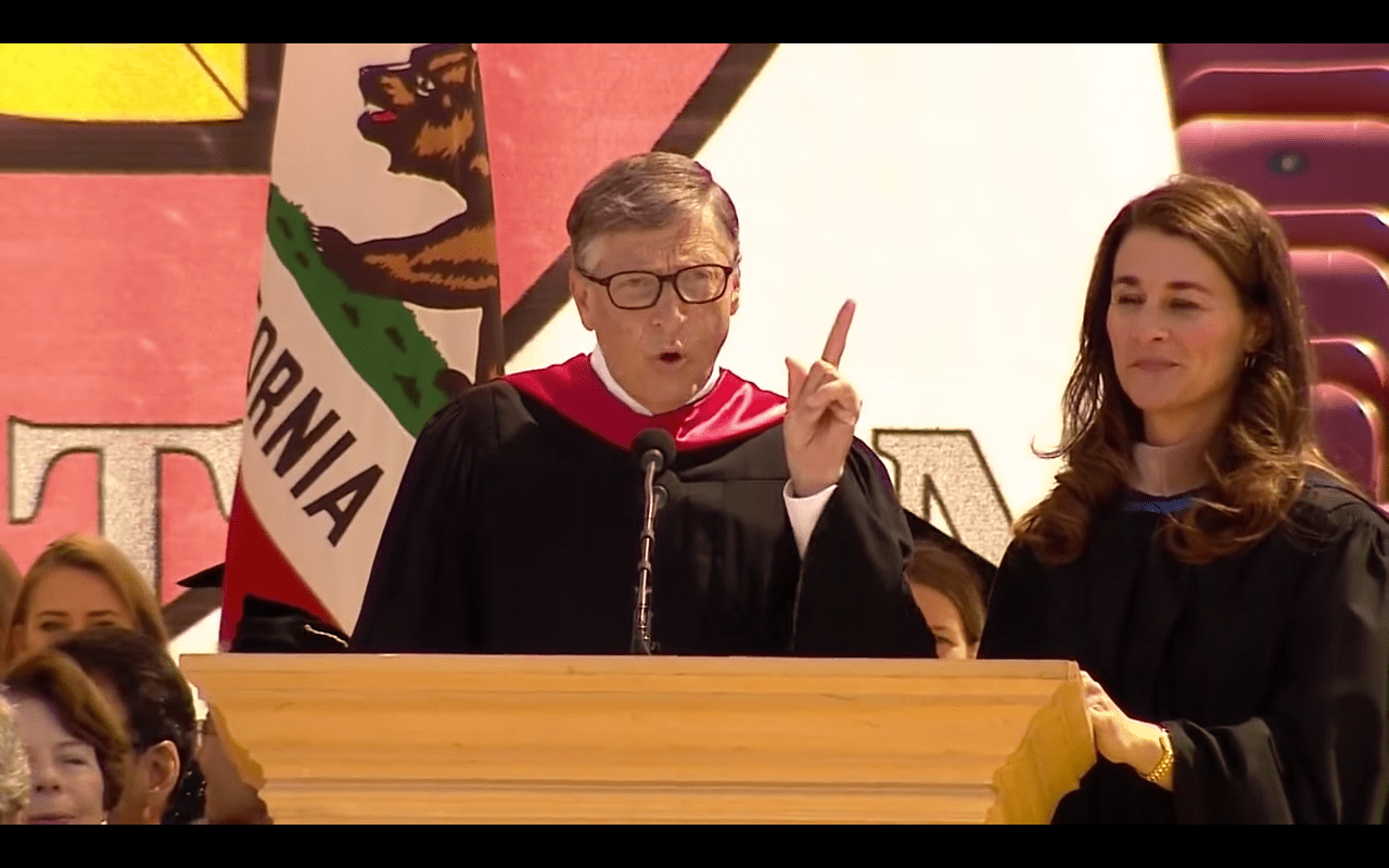 Bill and Melinda Gates deliver address graduates at the 2014 Stanford University Commencement.