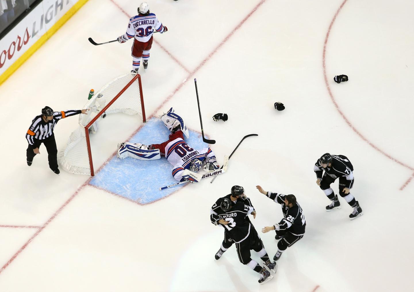 2014 NHL Stanley Cup Final - Game Five