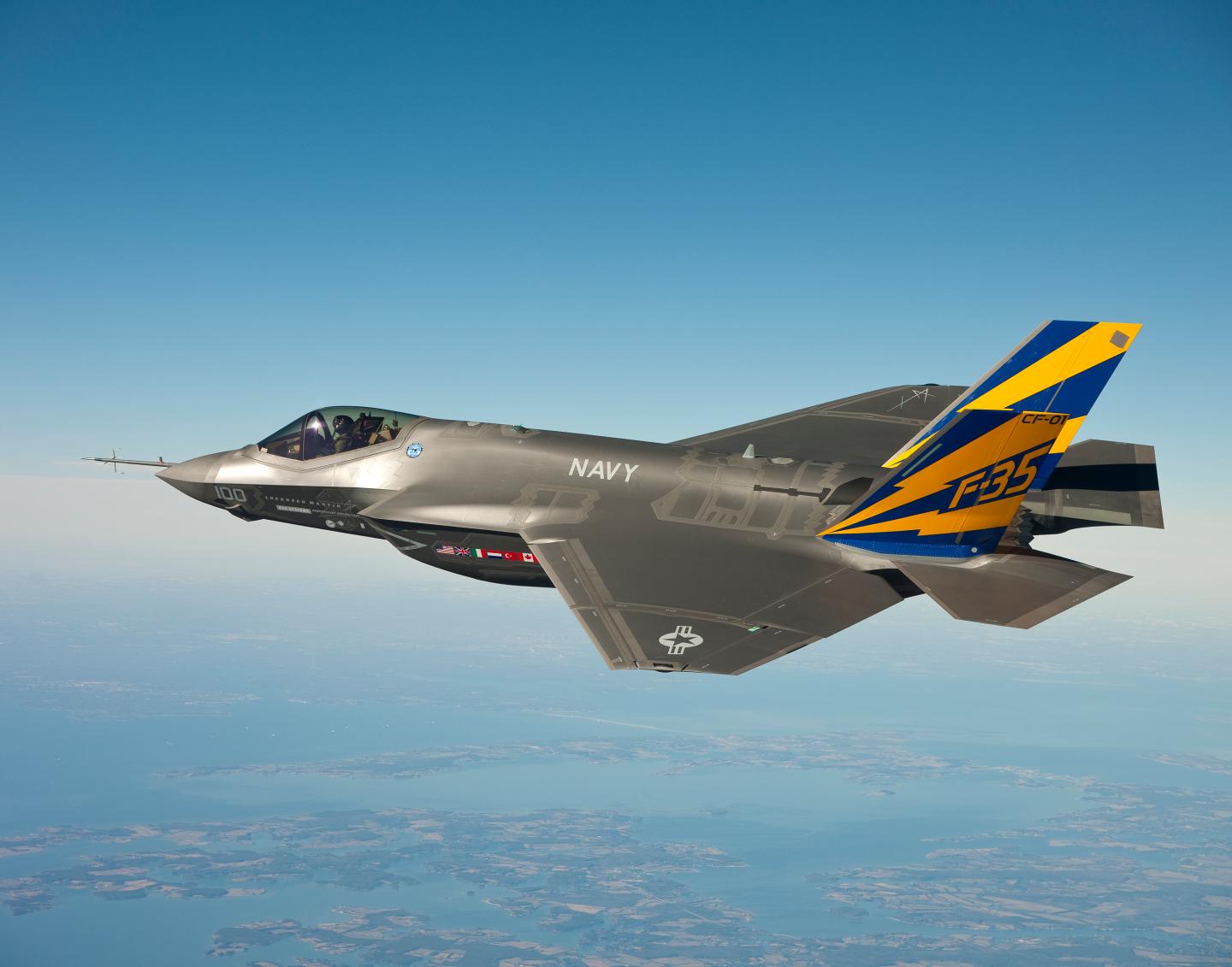 F-35 No-Show Lets Airbus Dominate Farnborough Airshow
