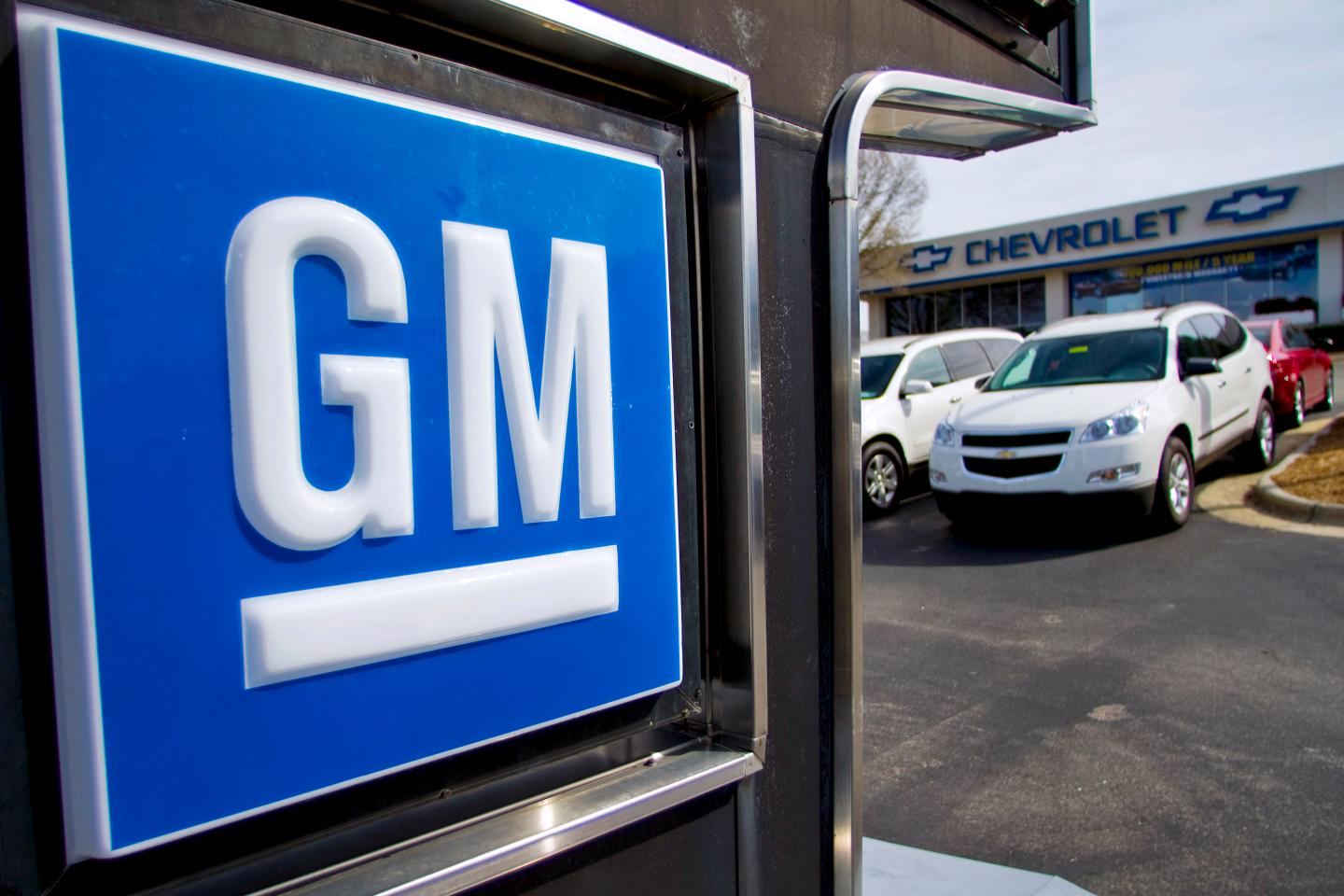 A GM sales lot.