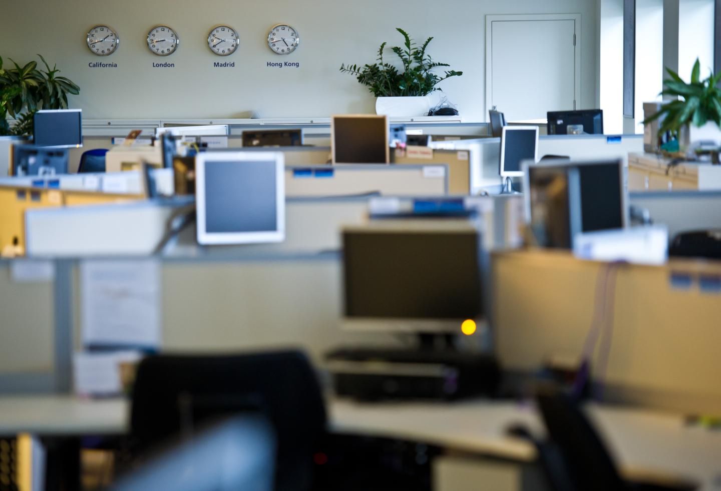 Accenture and Verizon lead collaborative effort to help furloughed or laid-off workers find a new job