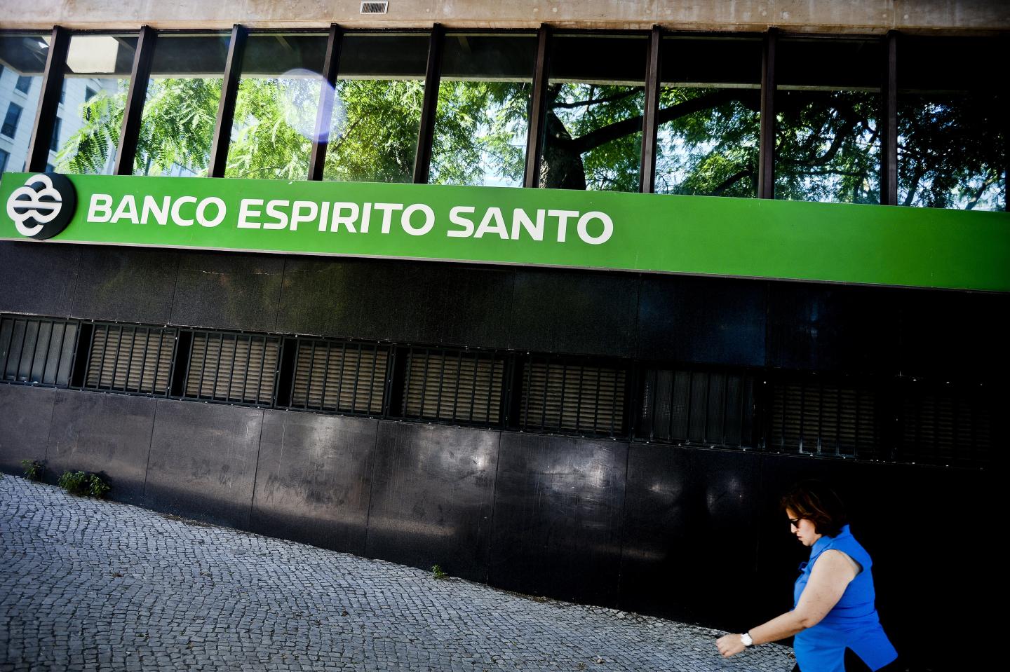 Portuguese government steps in to save Banco Espírito Santo