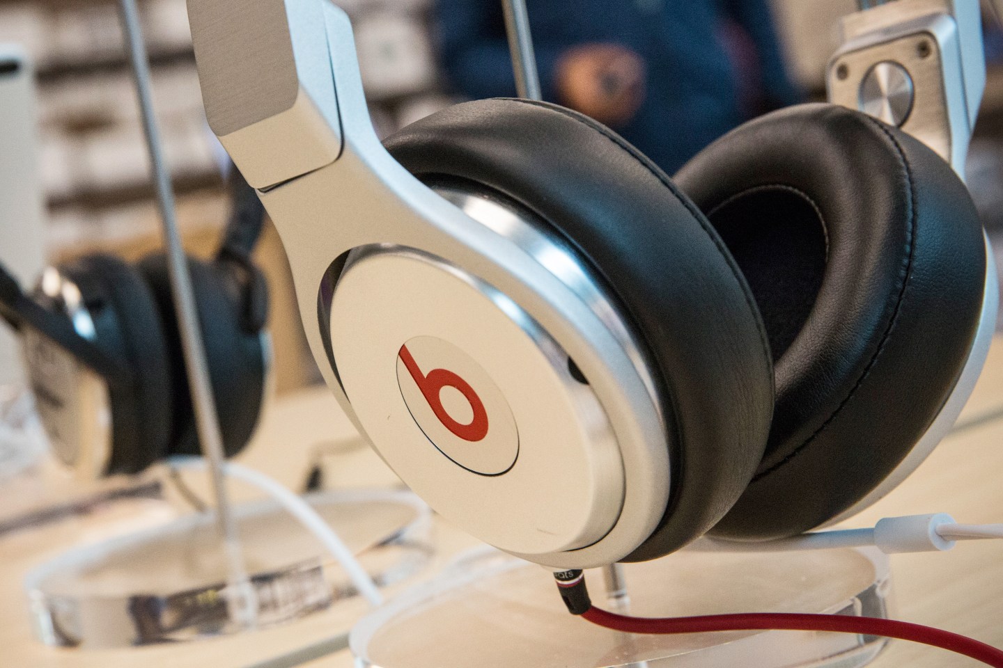 Apple Said To Be In Talks To Purchase Beats Headphones Company