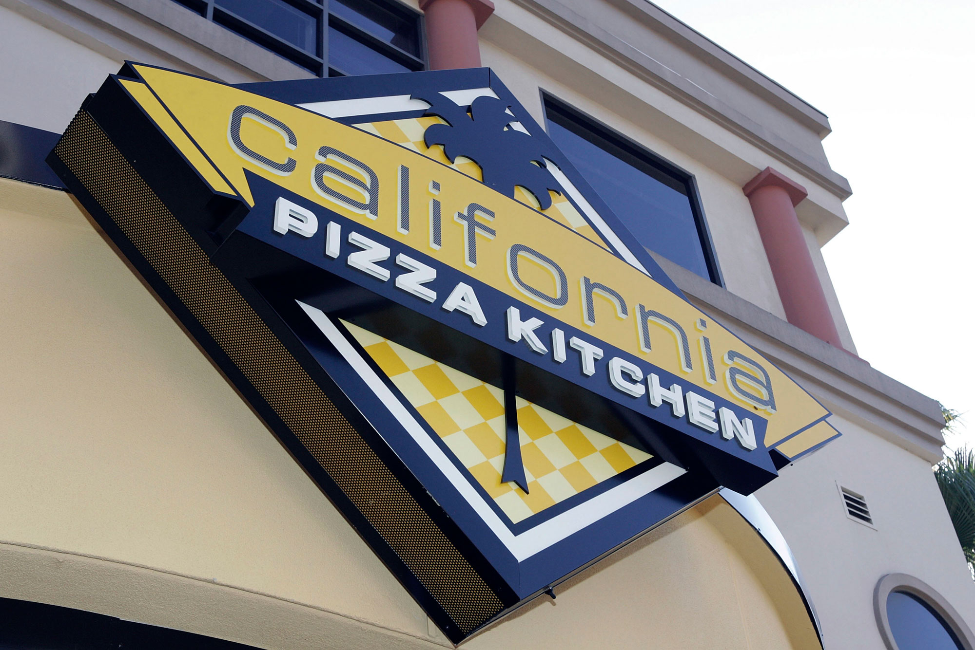 California Pizza Kitchen restaurant exterior