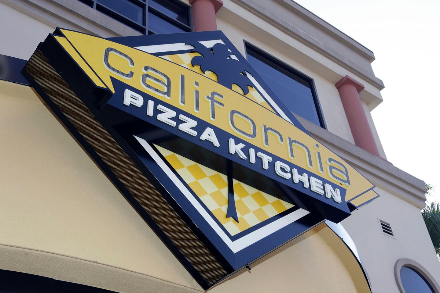 California Pizza Kitchen restaurant exterior