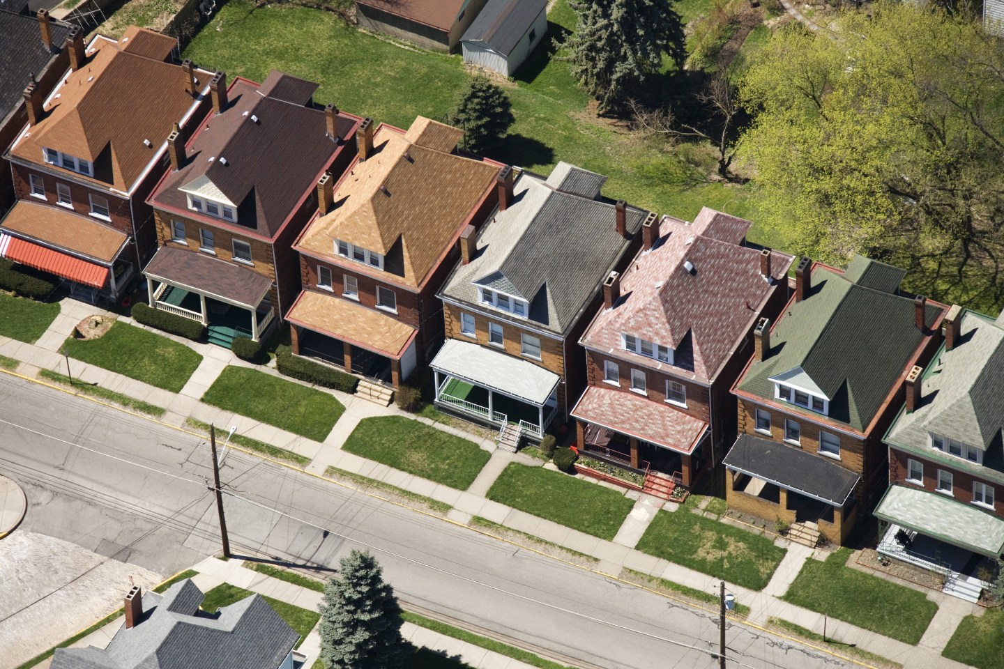A row of homes in Pittsburgh, Pennsylvania. Pittsburgh is one of several cities working directly with NextDoor to improve public safety.