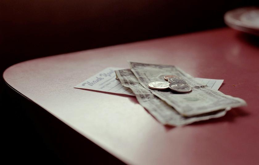 tip cash table