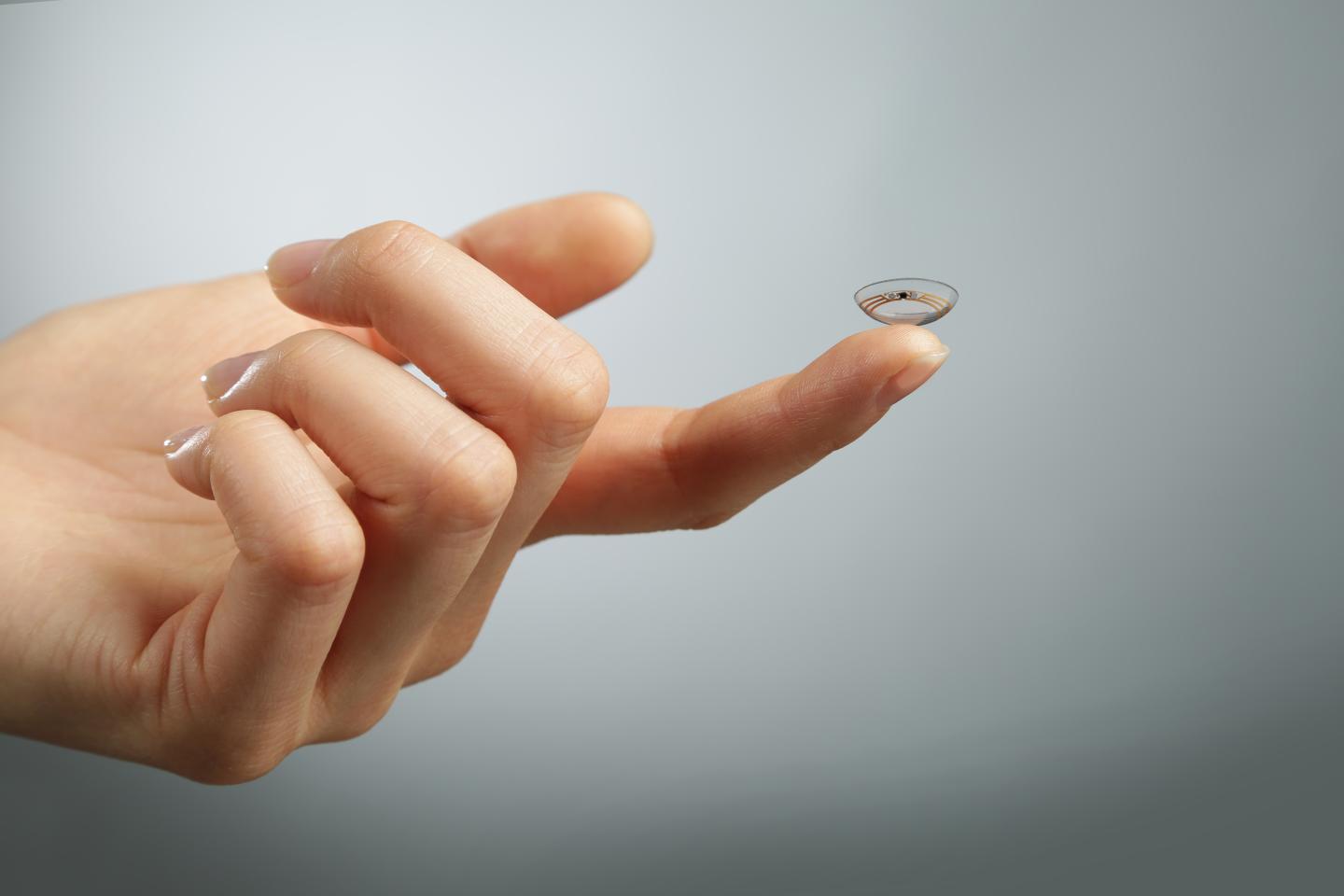 Google and Novartis Won’t Be Testing Smart Contact Lenses This Year After All