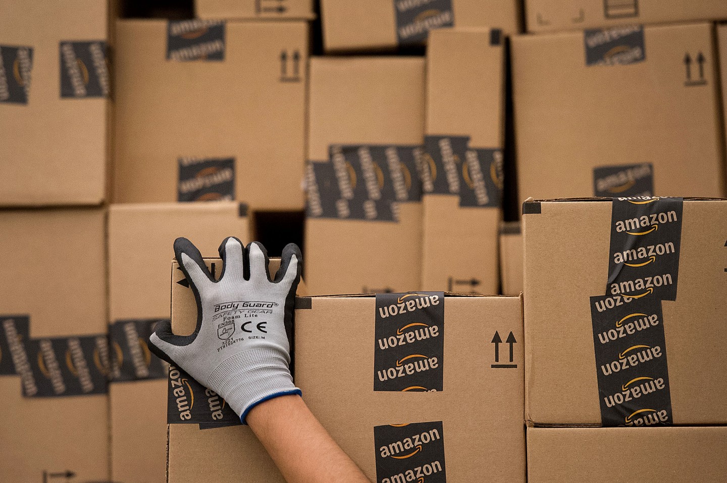 Inside An Amazon.com Distribution Center On Cyber Monday