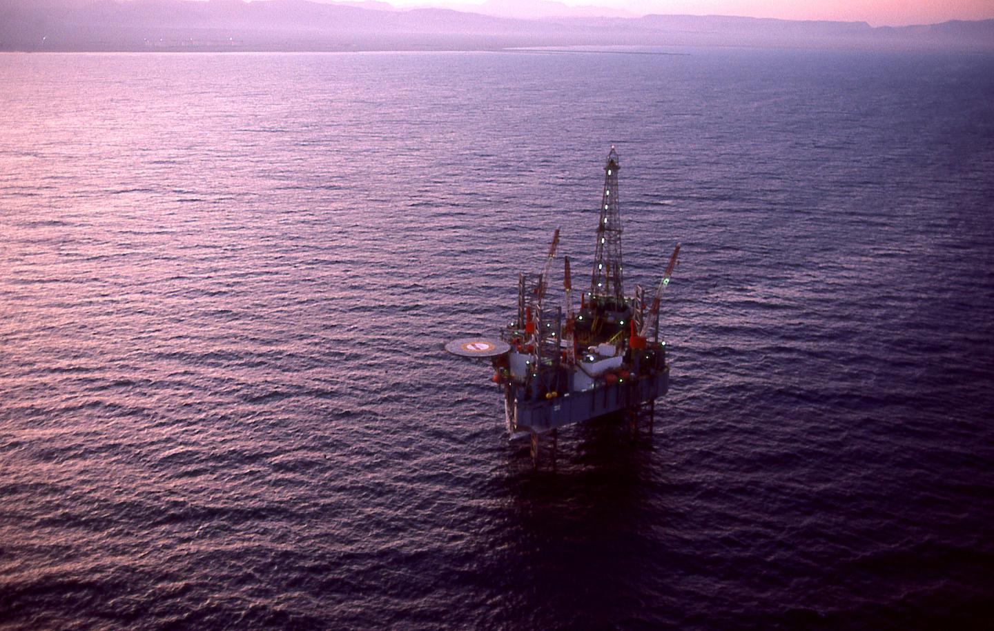 Offshore jack-up drilling rig