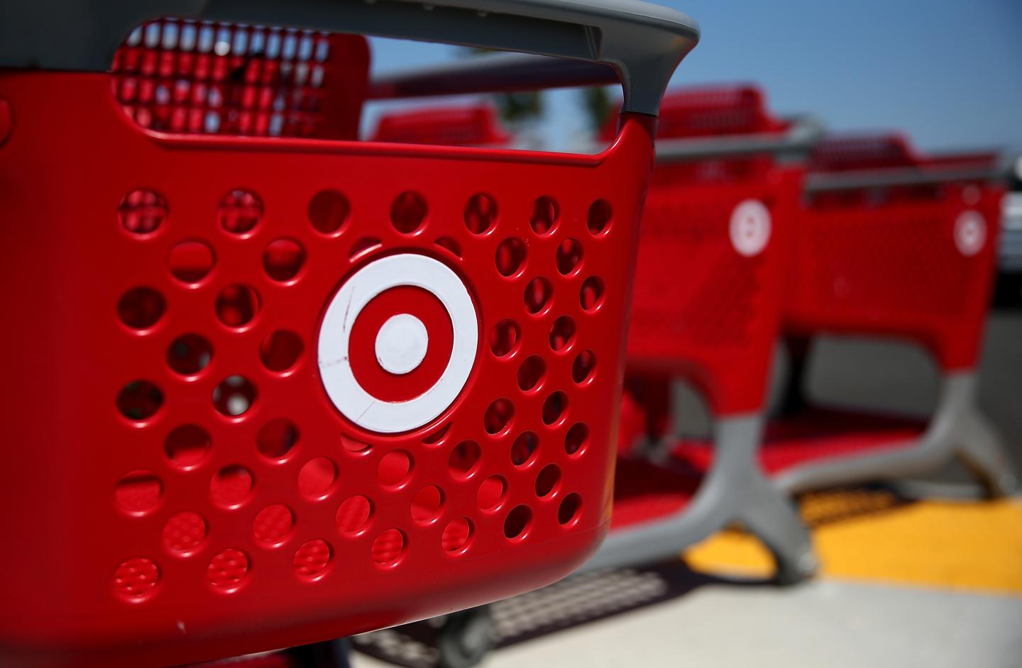 Target To Leave Some Stores Open To Midnight