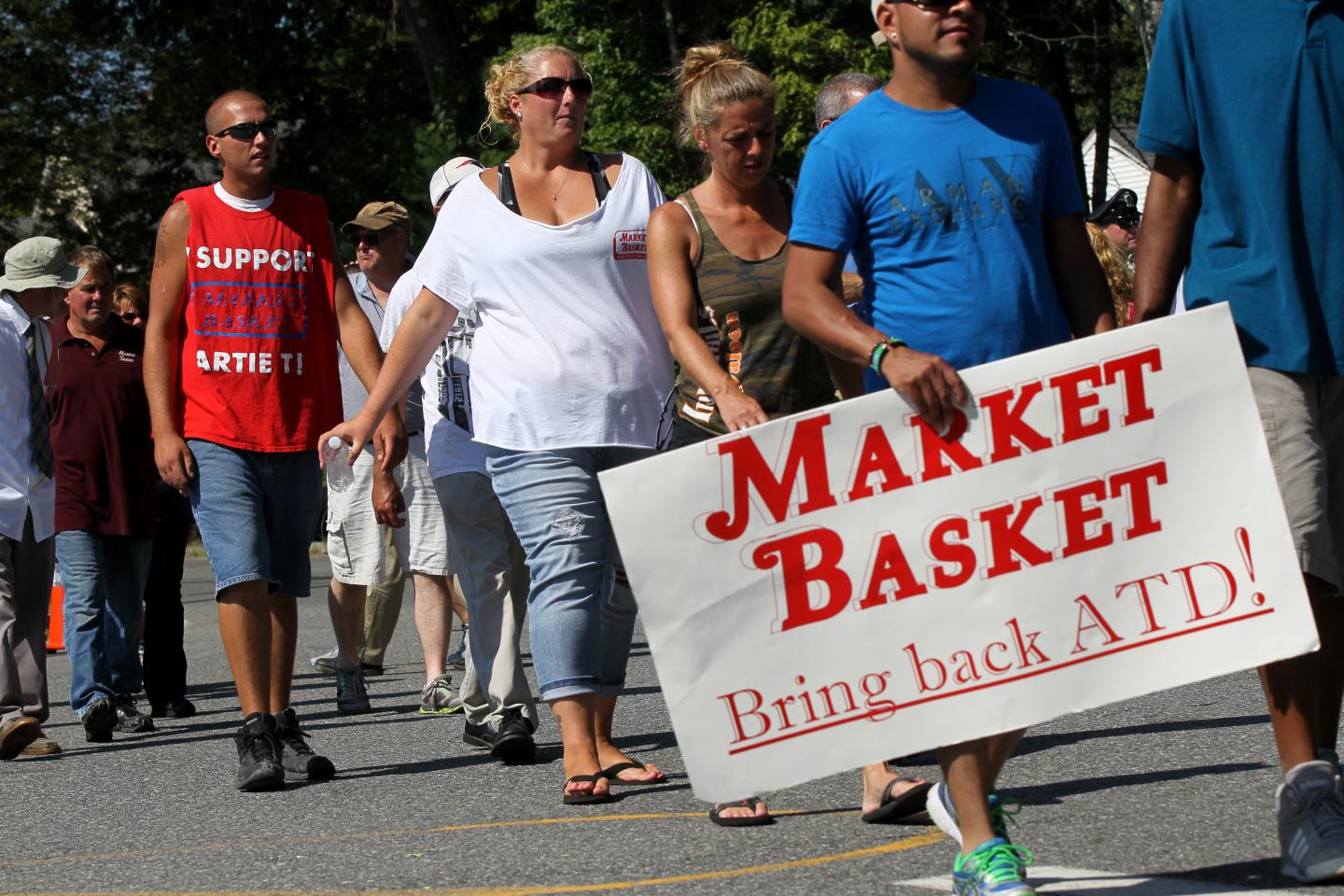What the Market Basket deal says about American workers