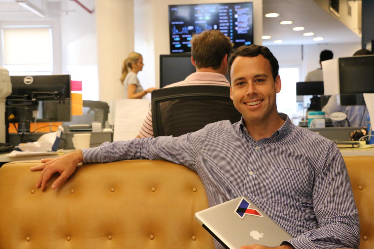 Deal platform Axial raises $11 million from Comcast