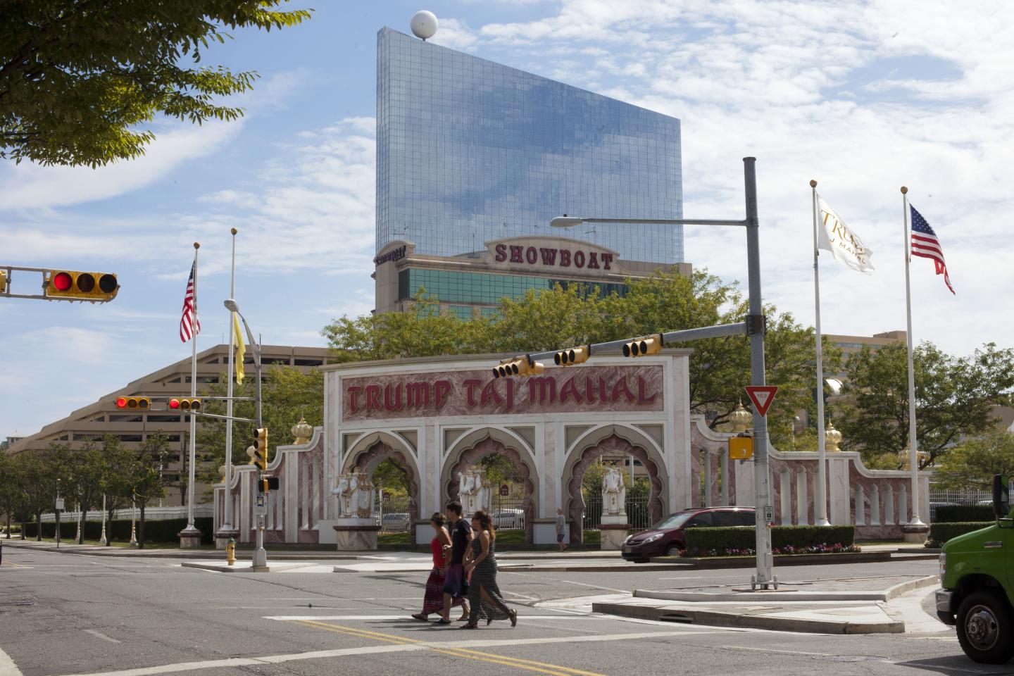 Unemployed Casino Workers File For Unemployment