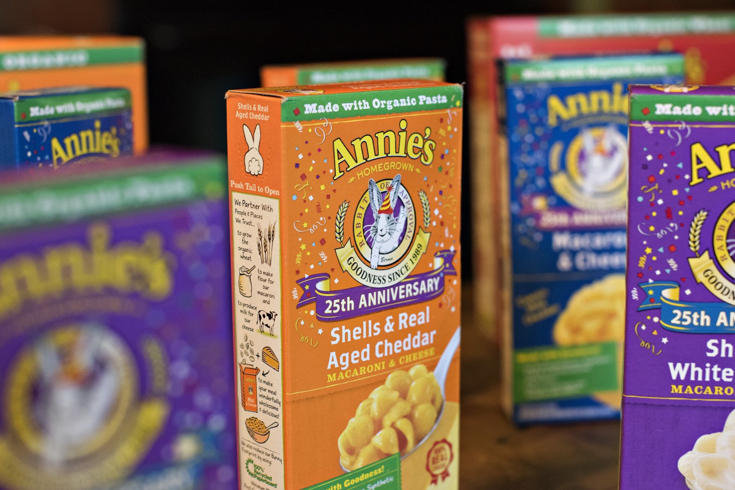 General Mills To Buy Organic-Food Maker AnnieÃs For $820 Million