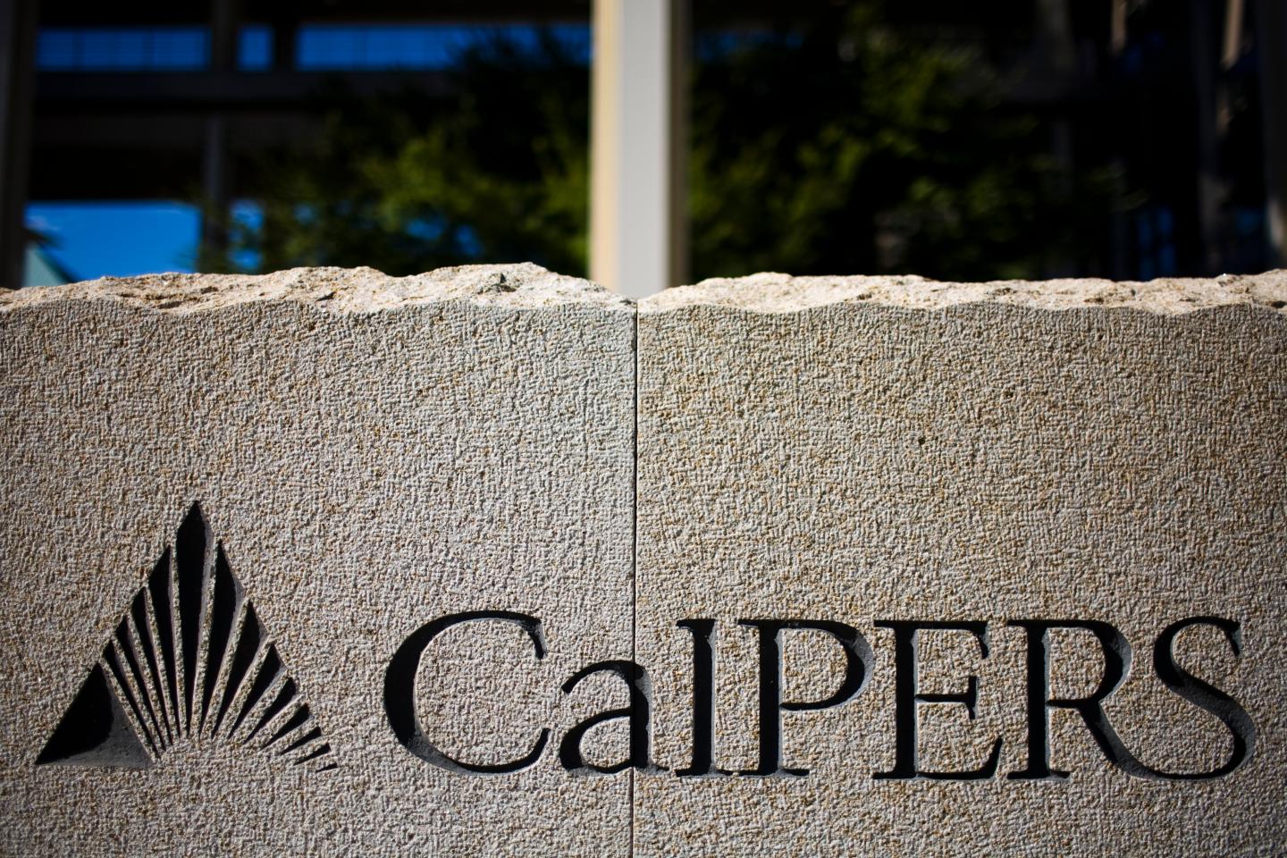 CA's Gov't Pension Fund To Report Loss Of One Quarter Of Its Holdings