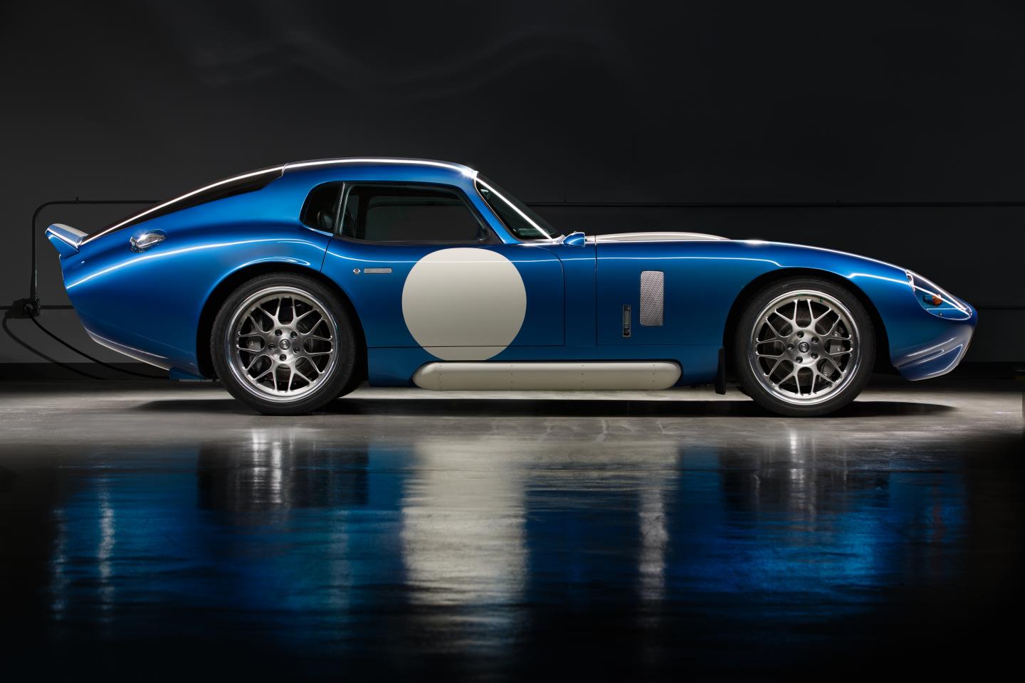 Electric car company Renovo reveals secret funding round