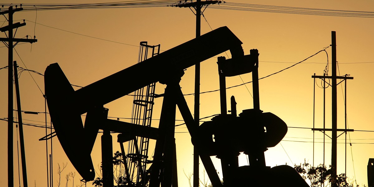 What falling oil prices mean for energy M&A | Fortune