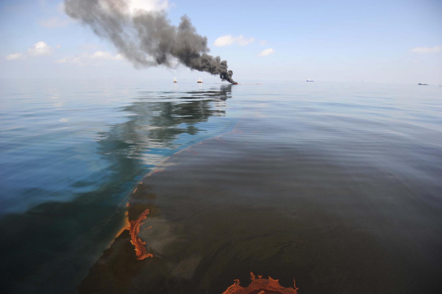 Massive Oil Slick Threatens U.S. Gulf Coast