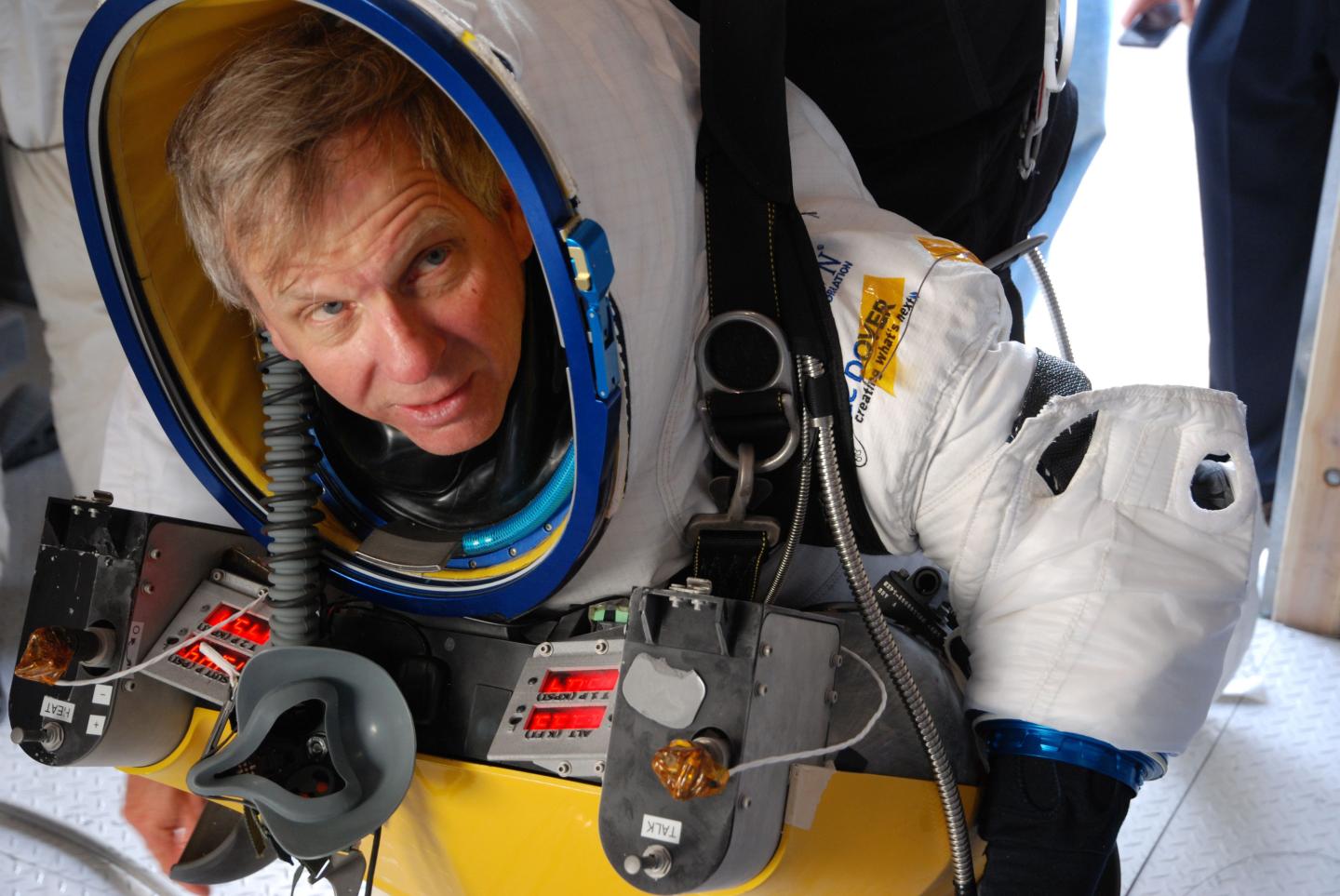 Supersonic Skydiver