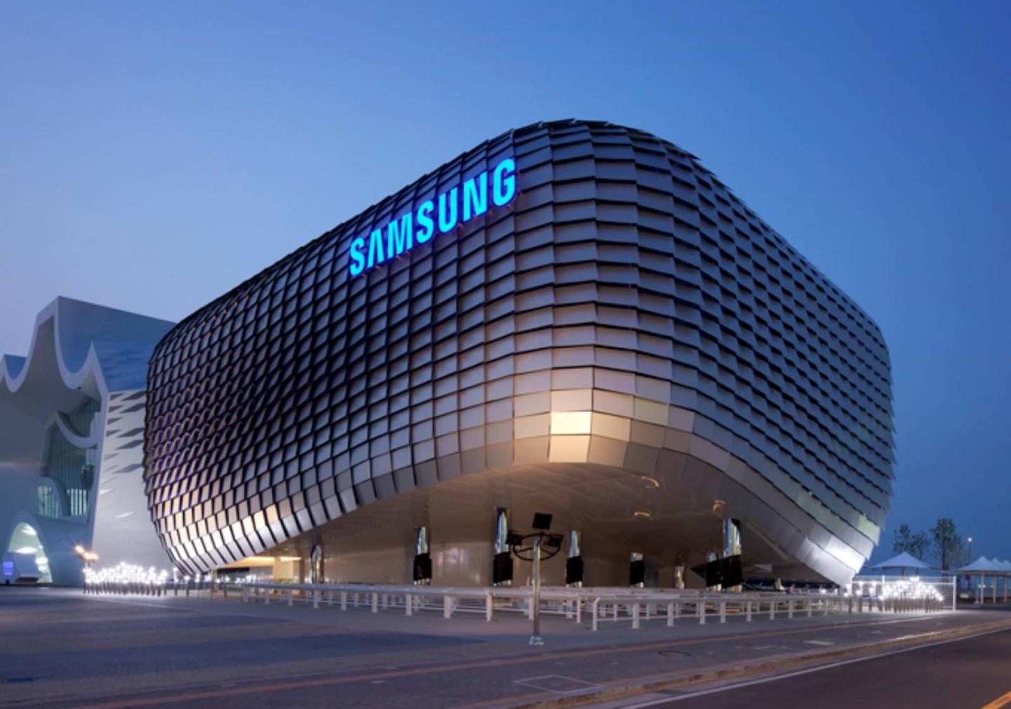 Corning to buy Samsung’s fiber optics business