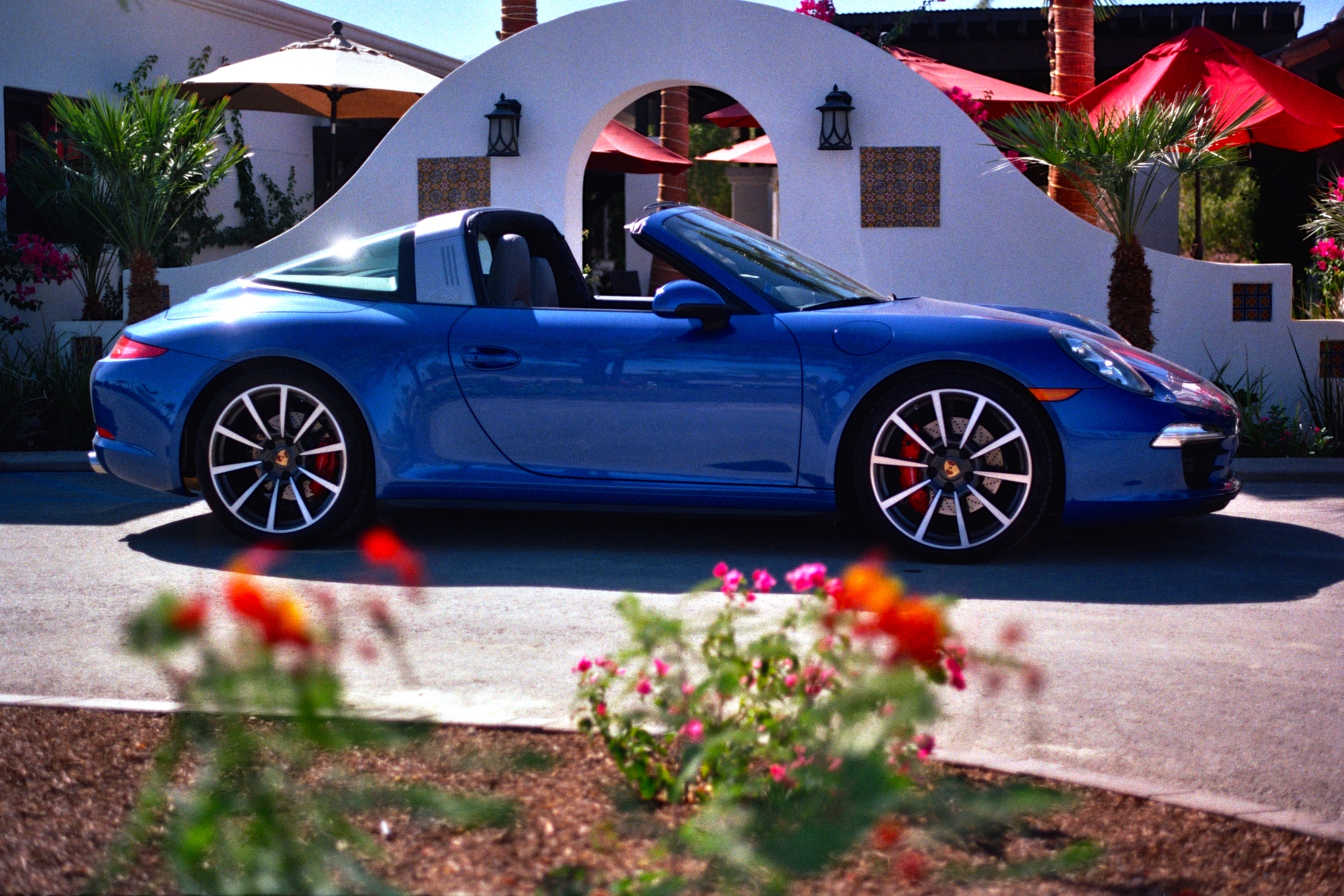 Porsche 911 Targa 4S: The beauty's a beast | Fortune