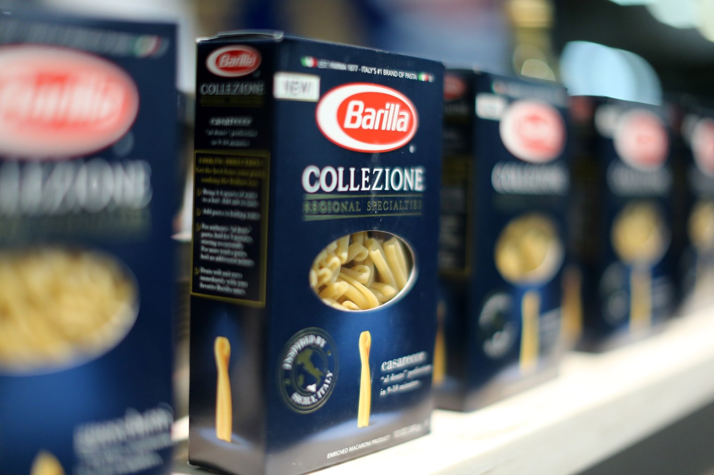 Grand Tasting Presented By ShopRite Featuring KitchenAid® Culinary Demonstrations Presented By MasterCard® - Food Network New York City Wine &amp; Food Festival Presented By FOOD &amp; WINE