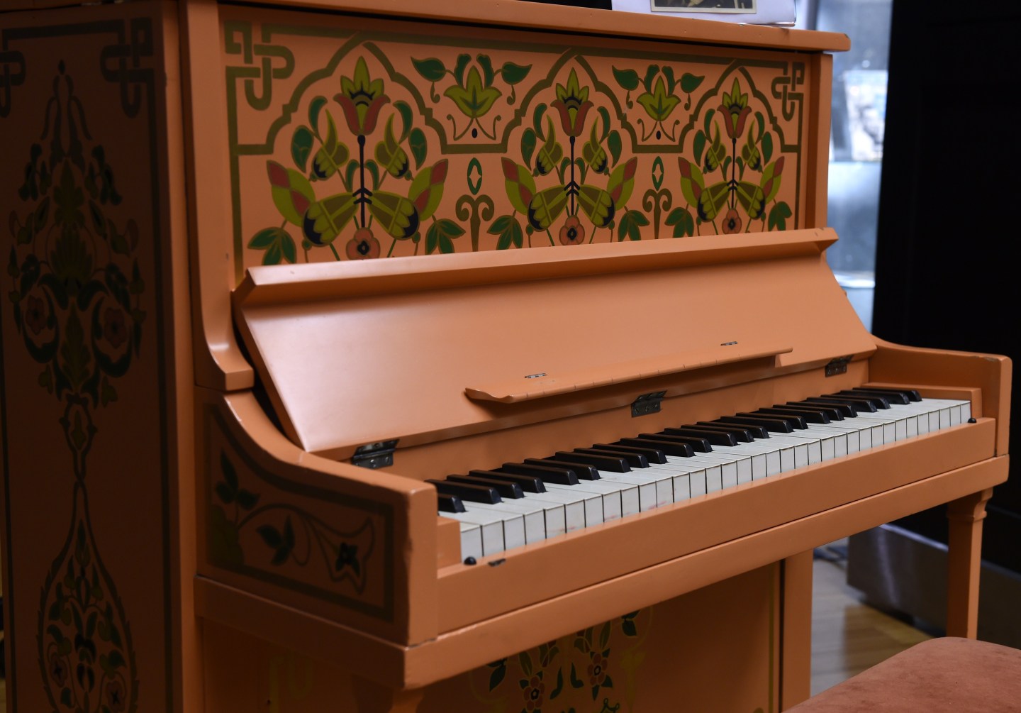 US-BONHAMS-CASABLANCA PIANO