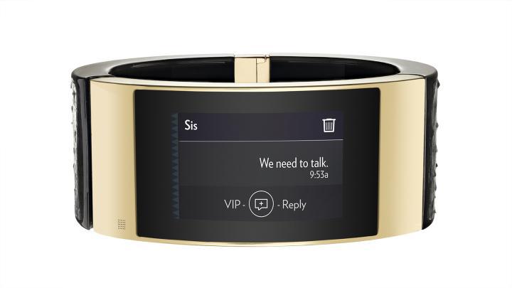 Intel thinks ‘stylish’ women will love this $495 bracelet