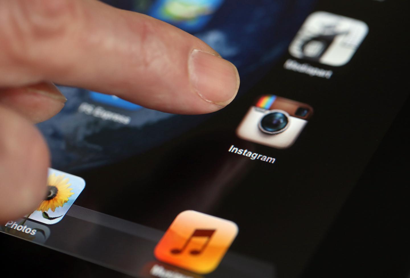 Instagram leaves Twitter in the dust with 300 million active users