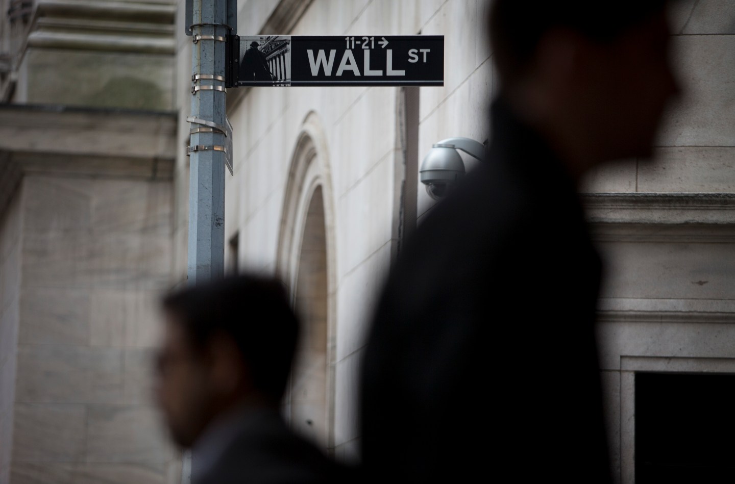 U.S. Stocks Are Little Changed on Earnings From Boeing, Apple