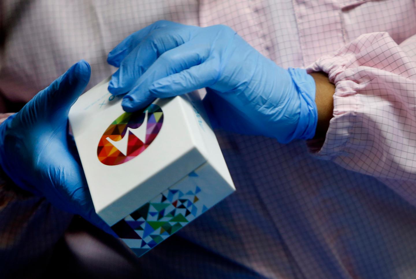 Tour Of Google And Motorola's New Flextronics' Factory