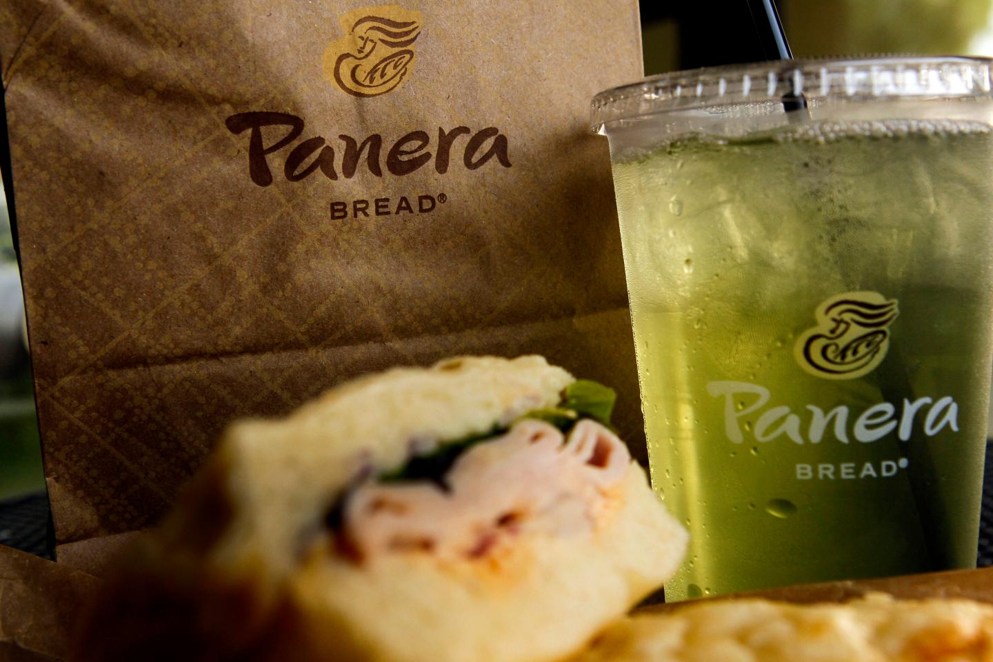 A Panera Bread Restaurant Ahead Of Earnings Figures