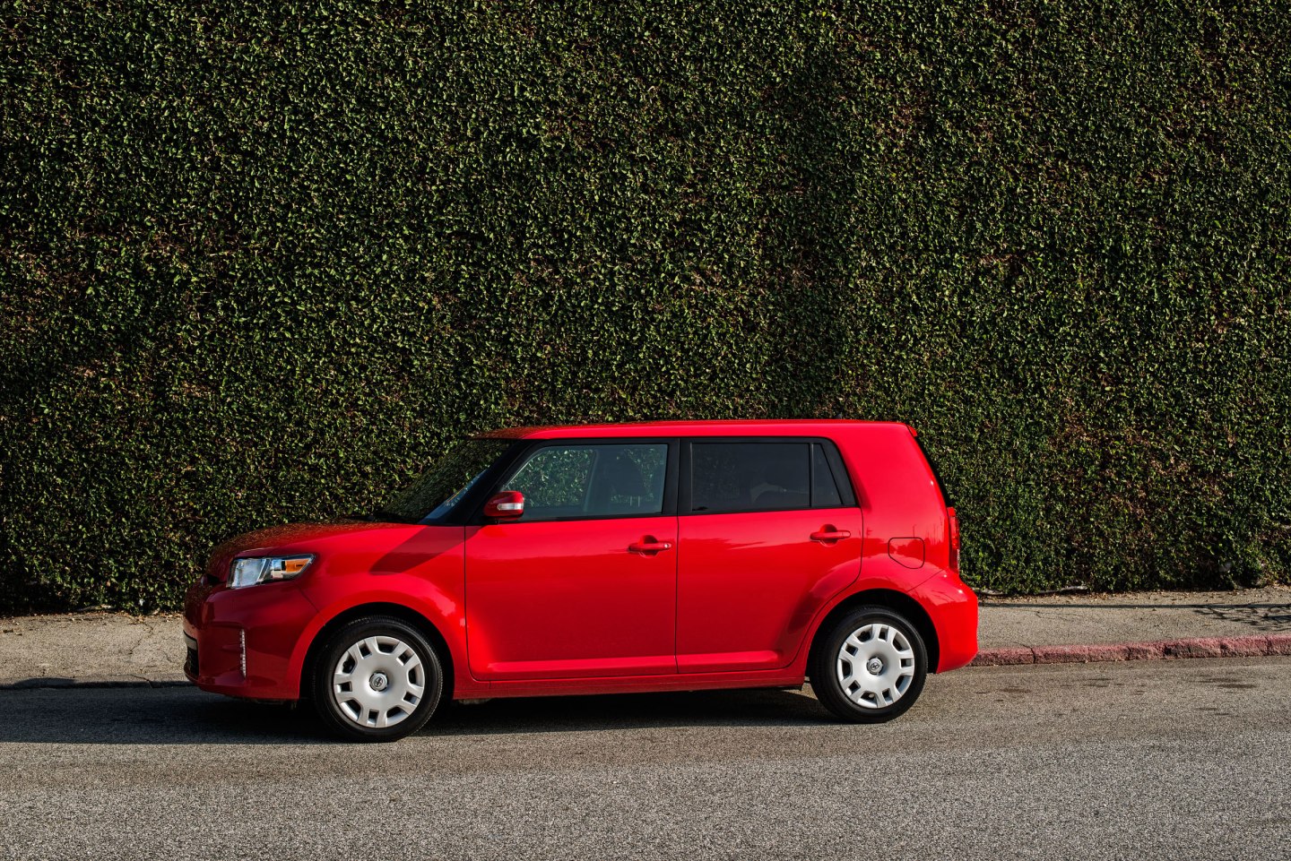Scion and MINI: The best of times, the worst of times