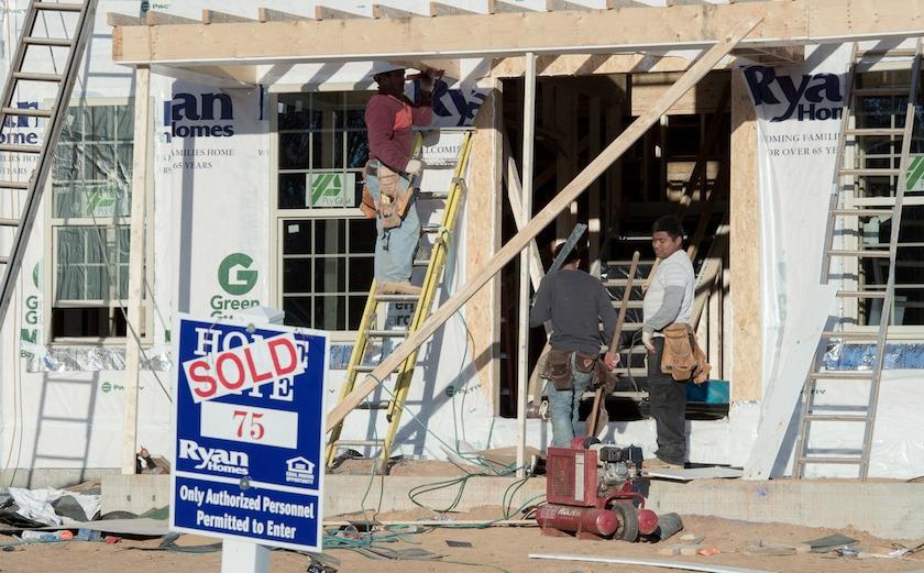 US-ECONOMY-HOUSING-BUILDING