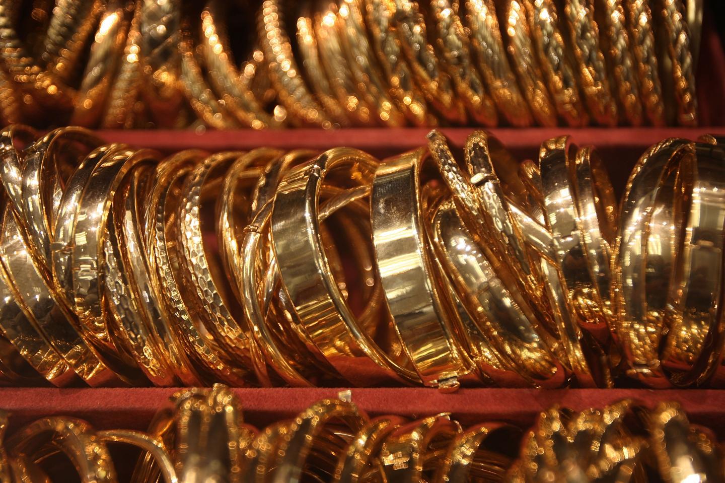 Gold Hits Highest Price In 11 Months