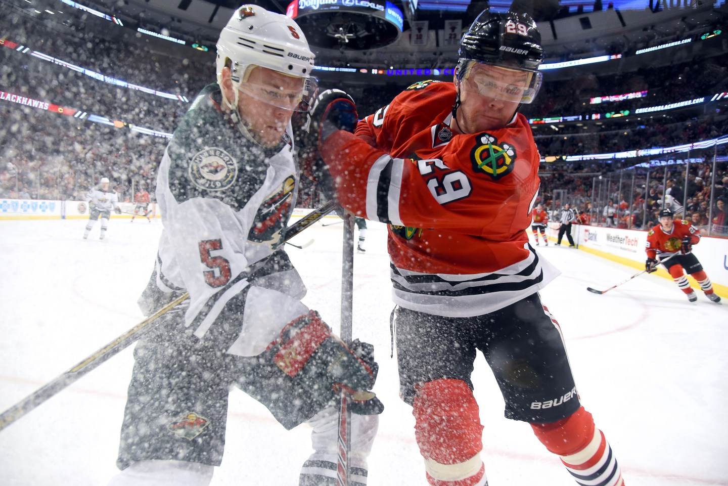NHL: DEC 16 Wild at Blackhawks