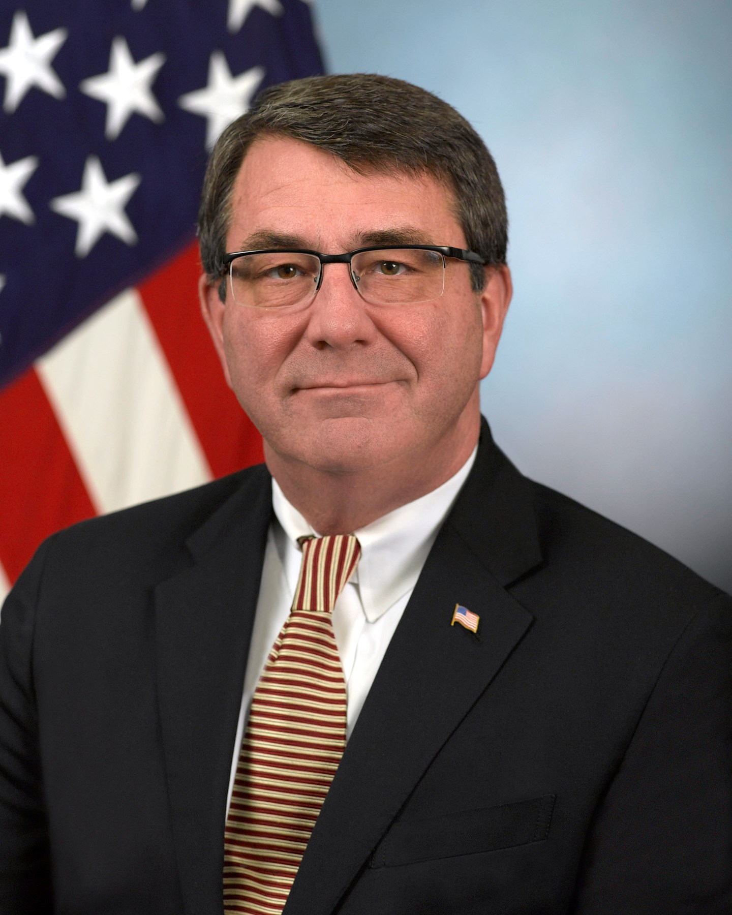Official portrait of Ashton B. Carter