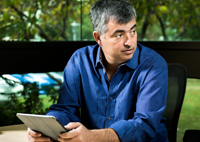 Eddy Cue, Apple