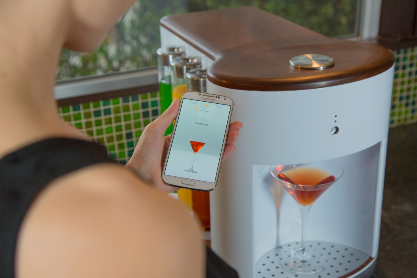 Happy hour, at home and with just few taps on your phone