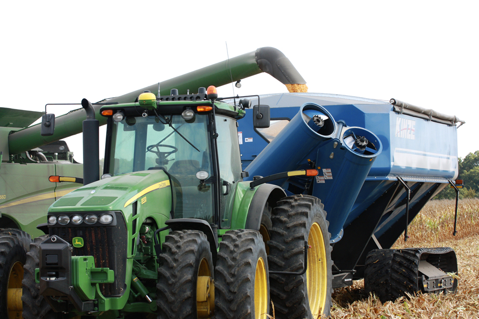 Kinze, driverless tractors