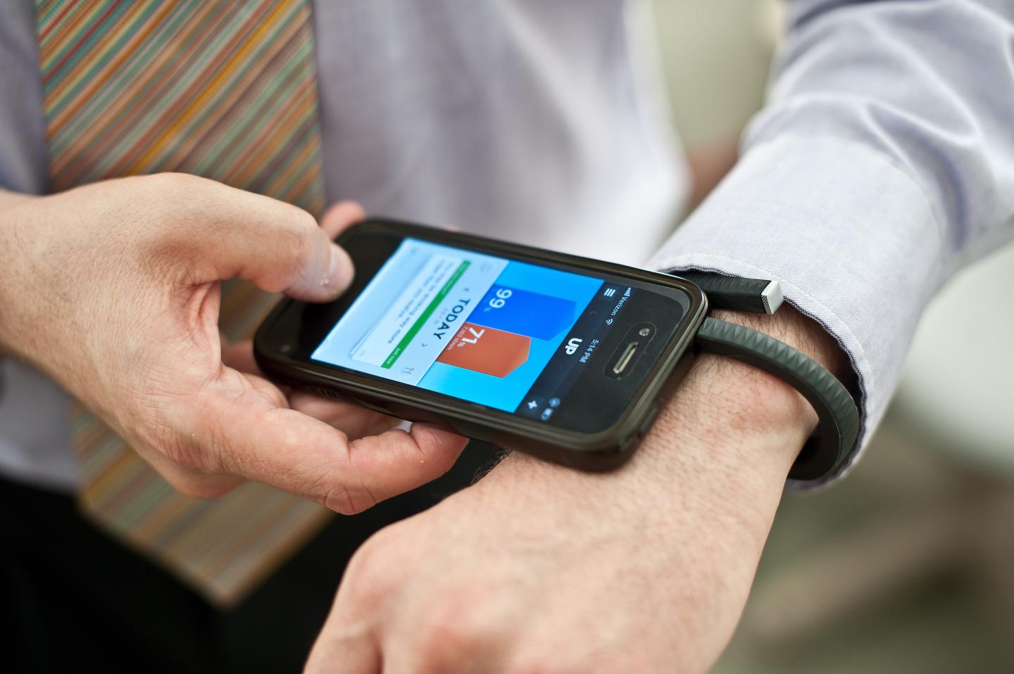 US-IT-INTERNET-HEALTH-JAWBONE