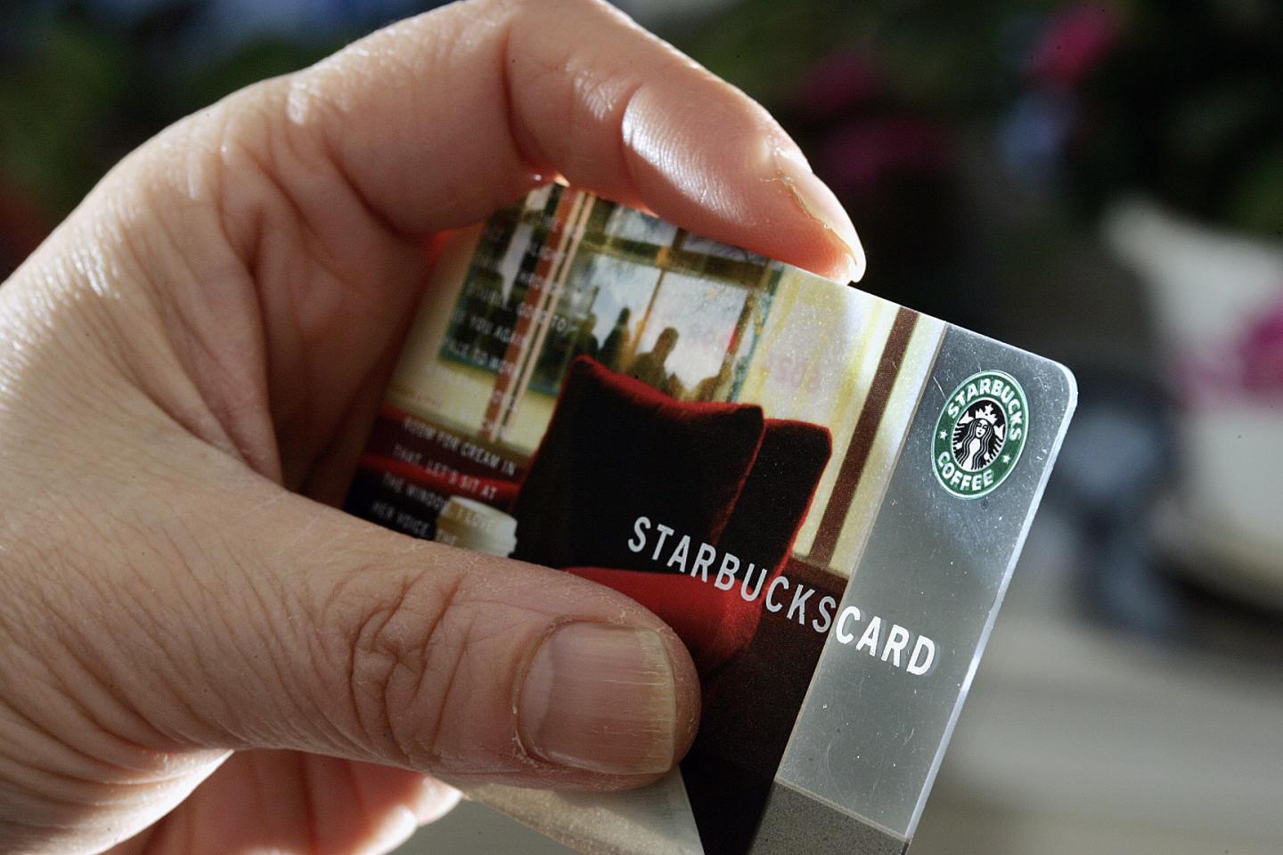 AP F NJ USA Earns Starbucks