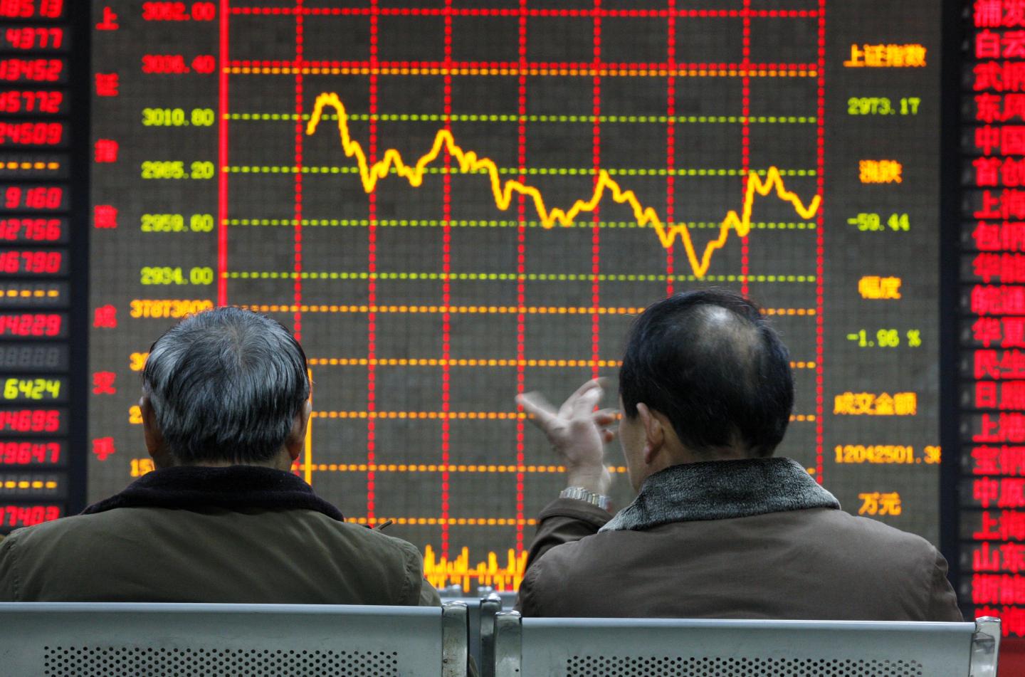 China stocks fall for worst two-day loss in 18 months on brokers
