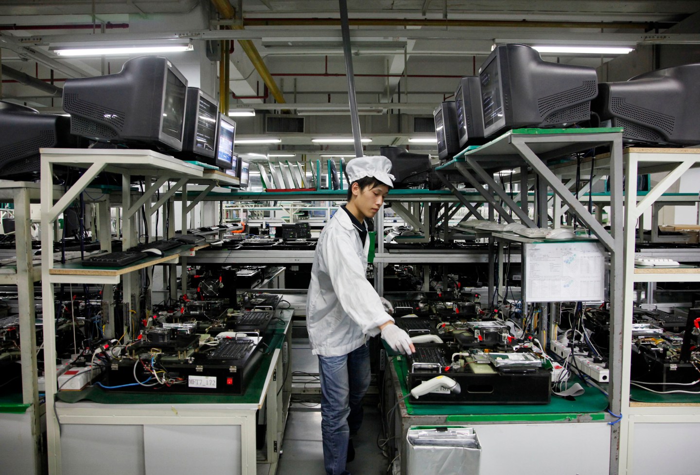 Hon Hai Chairman Visits Foxconn Factory Amid Suicides